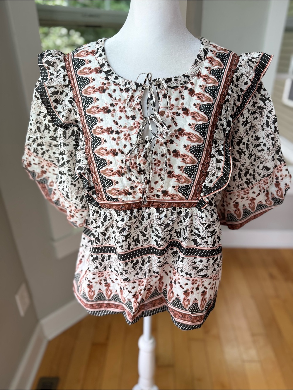 Calypso St. Barth Ivory Quilted Cotton Tie Front Top Blouse Rust Black Floral L